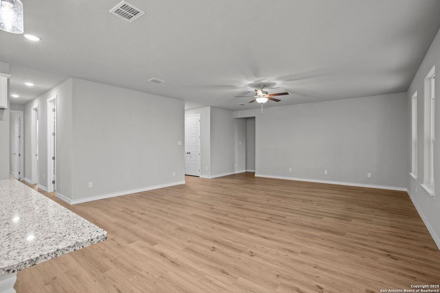 Spacious, unfurnished interior of a new home in The Reserve at Potranco Oaks, Castroville (Image 53).