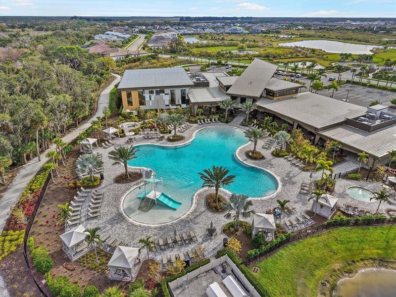 Community amenities in , Sarasota (Image 27).