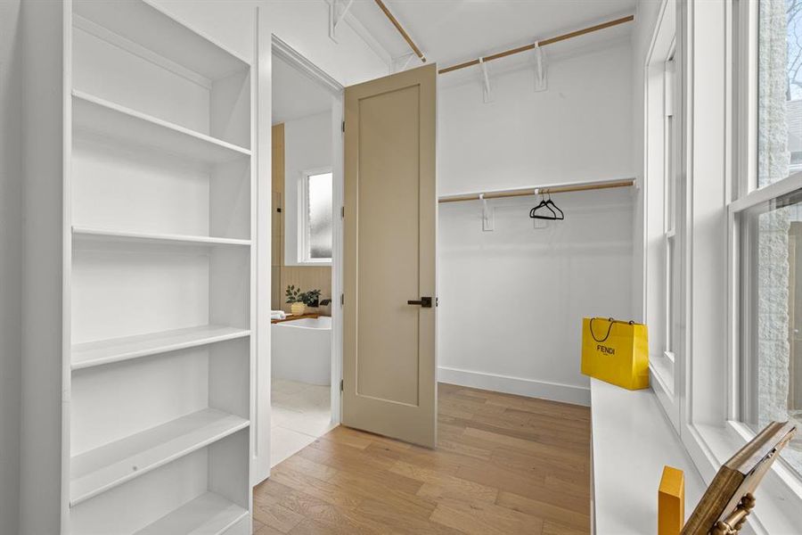 Image 27 of a home in .