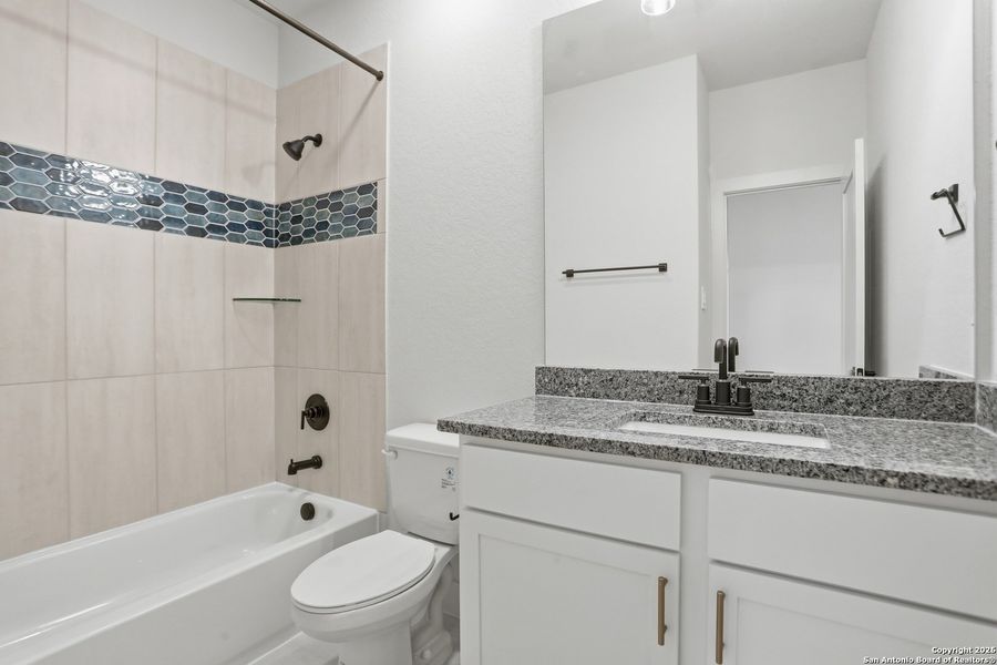 Furnished interior view inside a new home in Haby Hill 50s, San Antonio (Image 13).