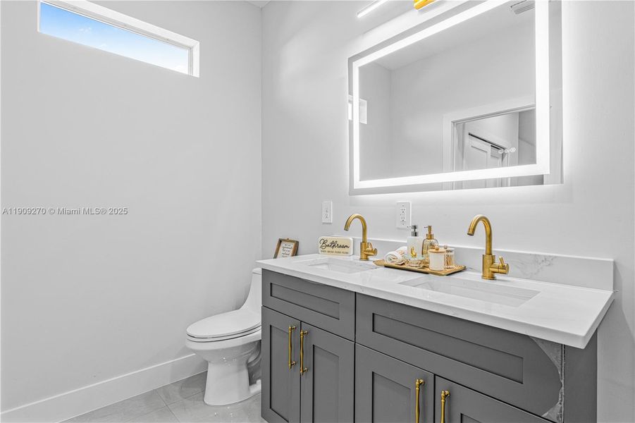 Furnished interior view inside a new home in , Lehigh Acres (Image 7). Furnished interior view inside a new home in , Lehigh Acres (Image 7).