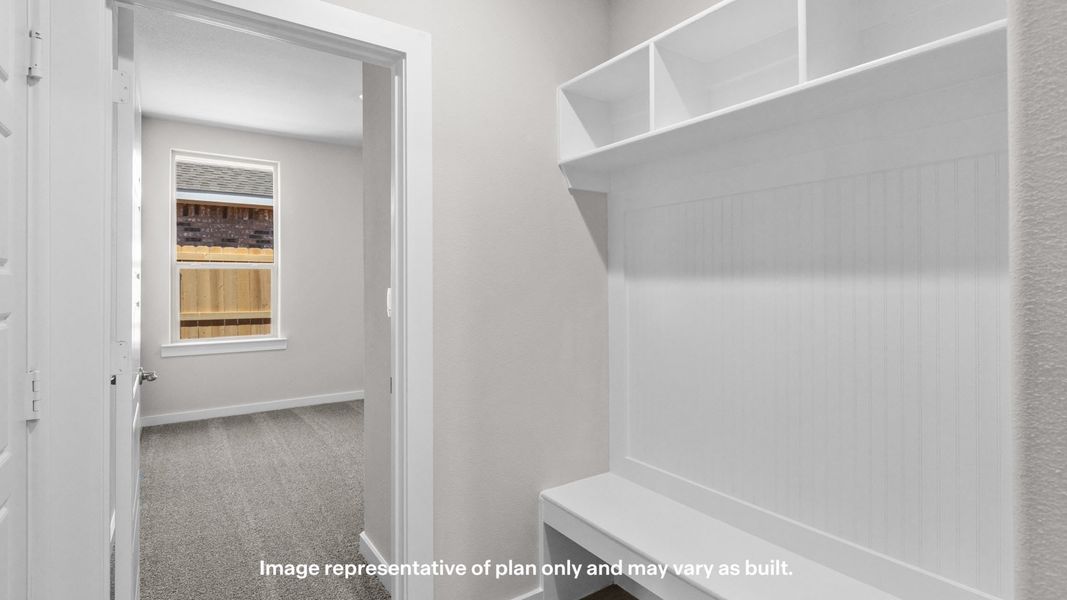 Spacious, unfurnished interior of a new home in Homestead at Parks Bell Ranch, Odessa (Image 23).