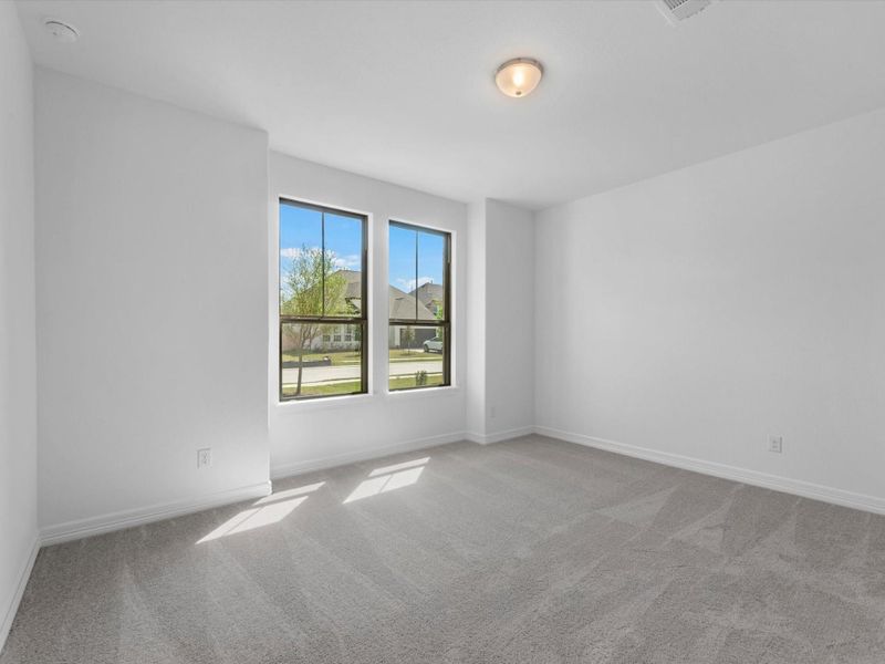 Spacious, unfurnished interior of a new home in Katy Lakes, Katy (Image 24).