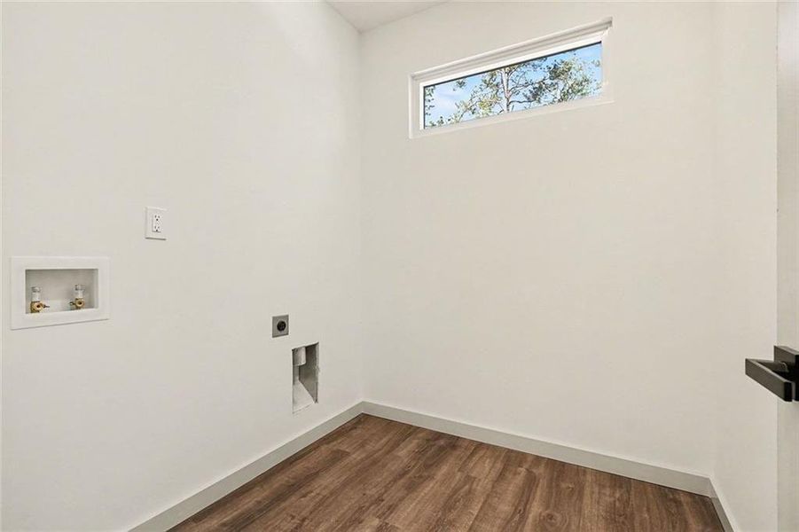Spacious, unfurnished interior of a new home in , Conyers (Image 28).