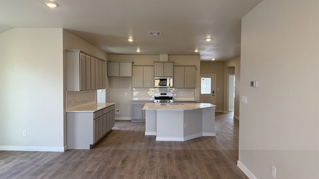 Furnished interior view inside a new home in London Towne, Corpus Christi (Image 4). Furnished interior view inside a new home in London Towne, Corpus Christi (Image 4).