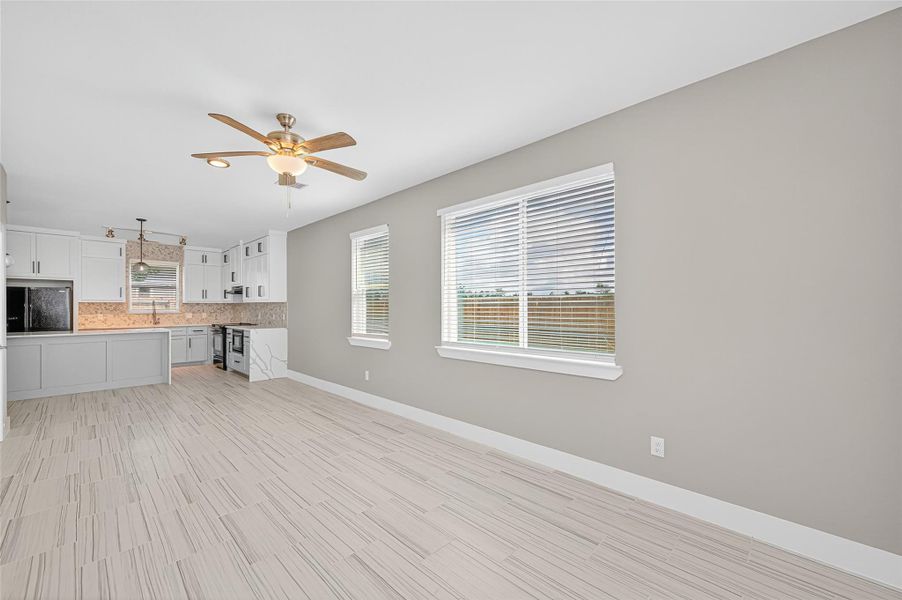 Spacious, unfurnished interior of a new home in , Cleveland (Image 32).