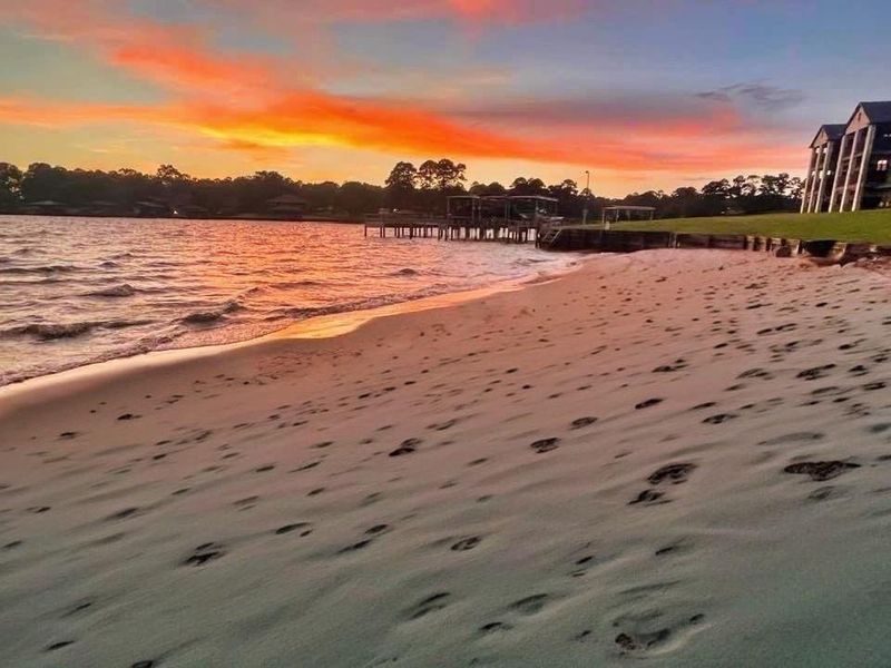 Natural landscape and outdoor views near  in Onalaska (Image 4).
