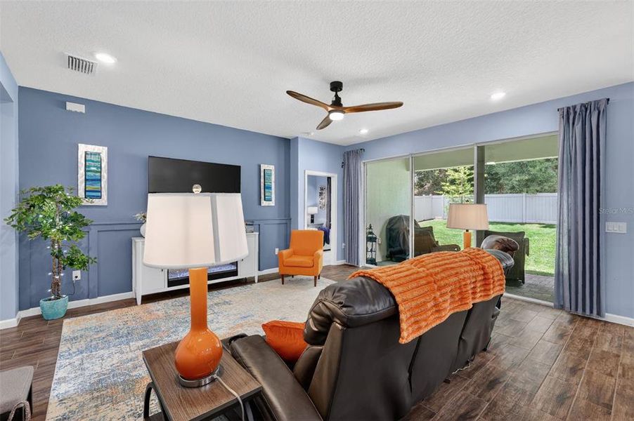 Furnished interior view inside a new home in , Mount Dora (Image 6).