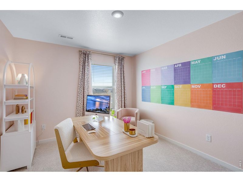 Furnished interior view inside a new home in Prairie Song, Windsor (Image 33).