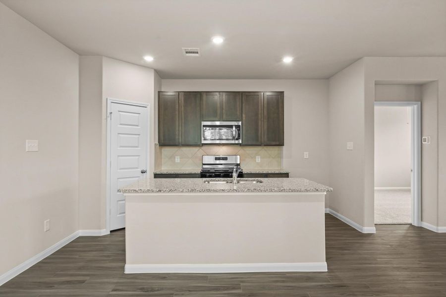 Furnished interior view inside a new home in Ridgeland Hills, Willis (Image 8). Furnished interior view inside a new home in Ridgeland Hills, Willis (Image 8).