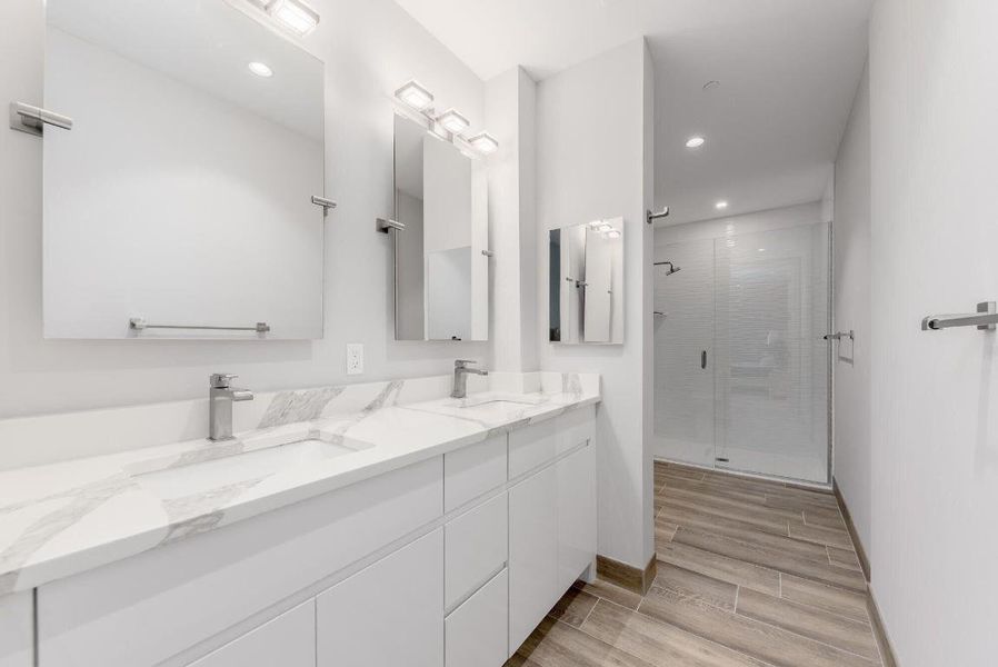 41 SW Seminole Street 305 20