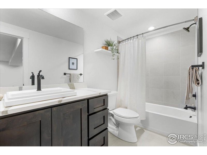 Furnished interior view inside a new home in , Fort Collins (Image 29).