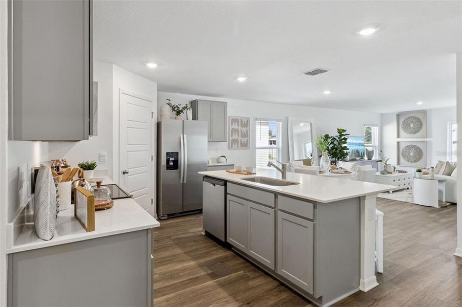 Furnished interior view inside a new home in Bradbury Creek, Haines City (Image 11).