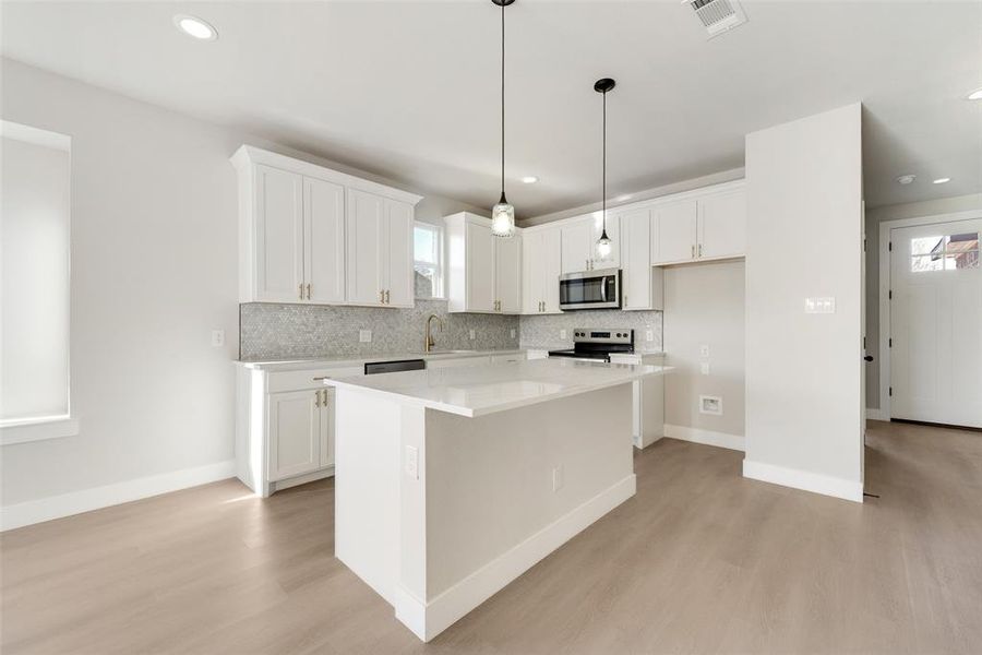 Furnished interior view inside a new home in , Forney (Image 9).