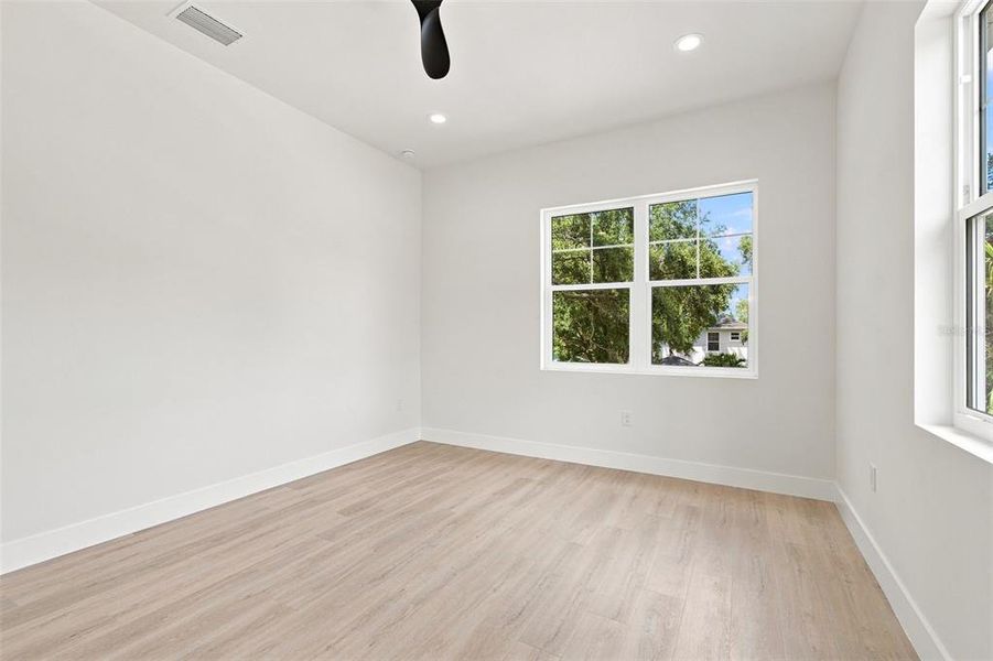 Spacious, unfurnished interior of a new home in , St. Petersburg (Image 76). Spacious, unfurnished interior of a new home in , St. Petersburg (Image 76).