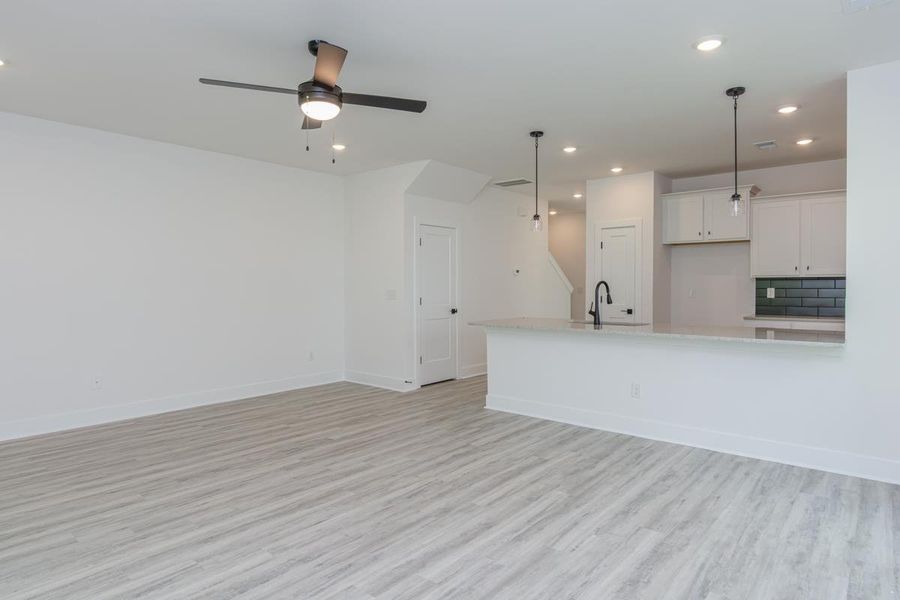 Representative unfurnished interior of a home built from the 1692 Townhome by Adams Homes in Parkstone Place Townhomes, Roebuck (Image 11).