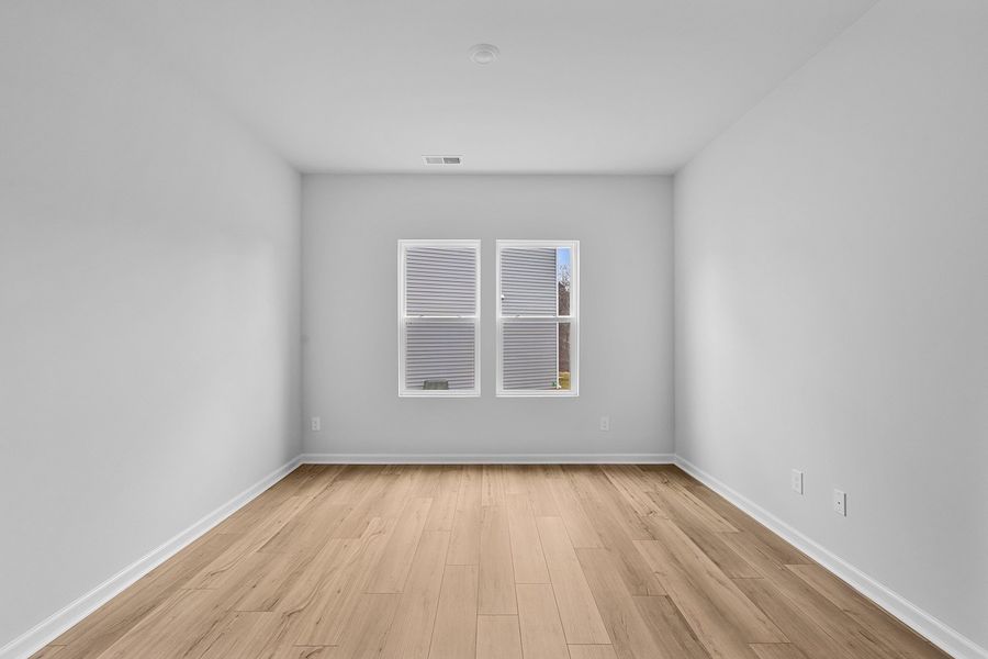 Spacious, unfurnished interior of a new home in Bell West, Kernersville (Image 25).