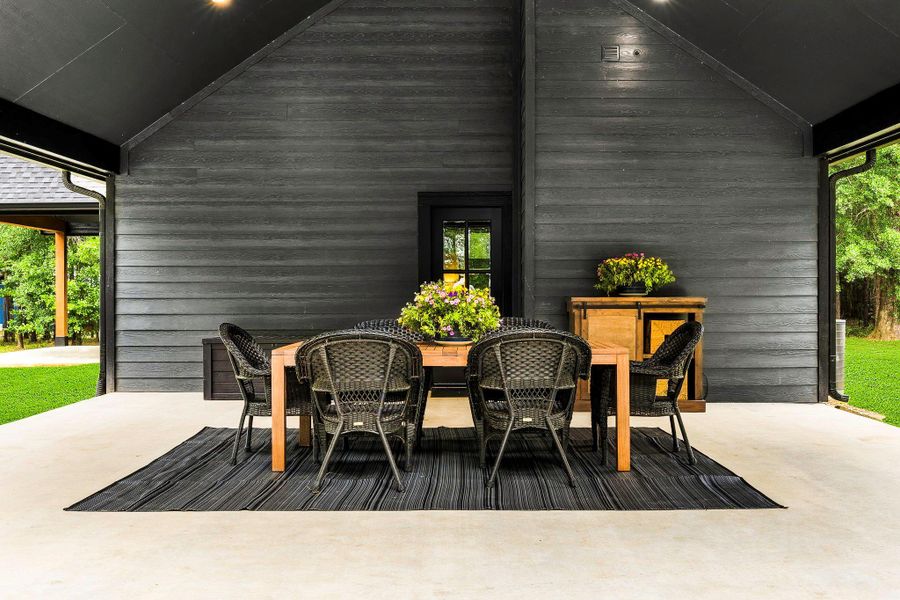 Exterior details and patio area of a home in , Montgomery (Image 20).