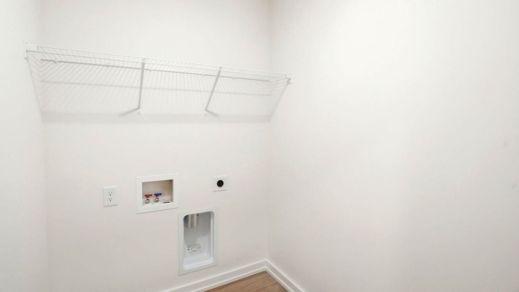 Representative unfurnished interior of a home built from the Manning by D.R. Horton in Highland View, Seymour (Image 21).