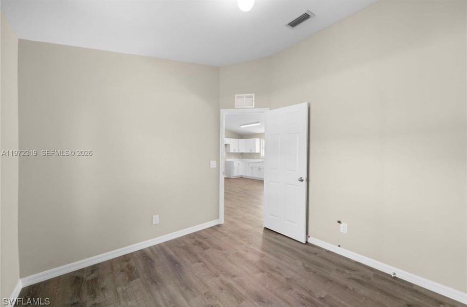 Spacious, unfurnished interior of a new home in , Lehigh Acres (Image 11).