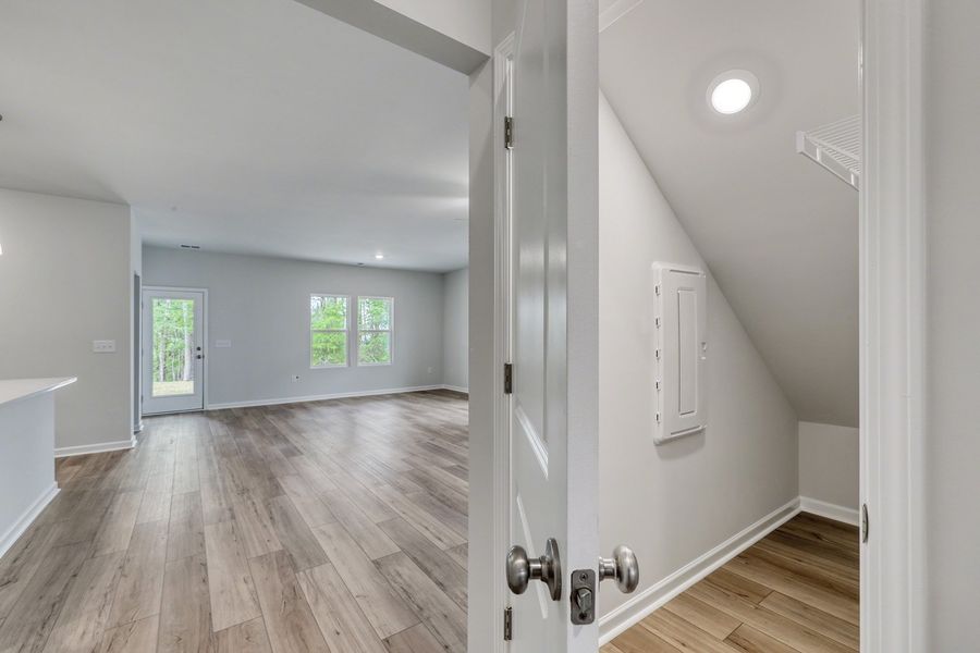 Spacious, unfurnished interior of a new home in Jordan Grove, Conway (Image 18).