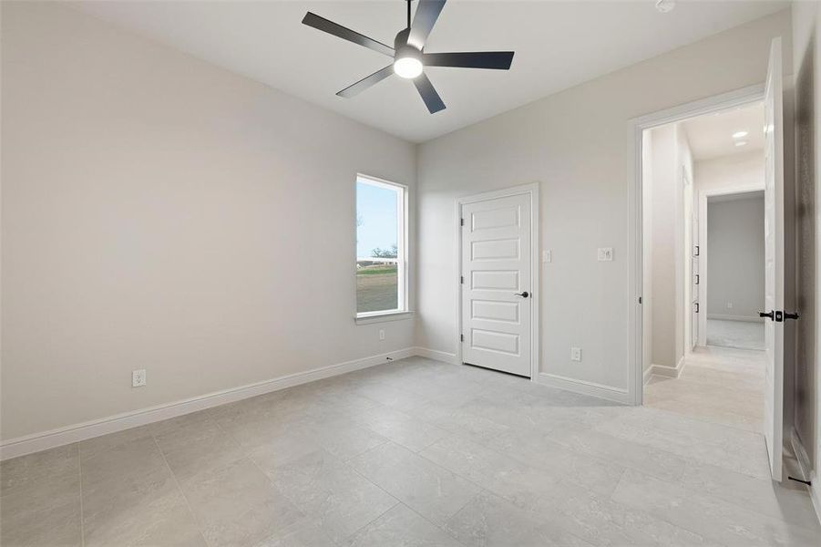 Spacious, unfurnished interior of a new home in , Decatur (Image 35).