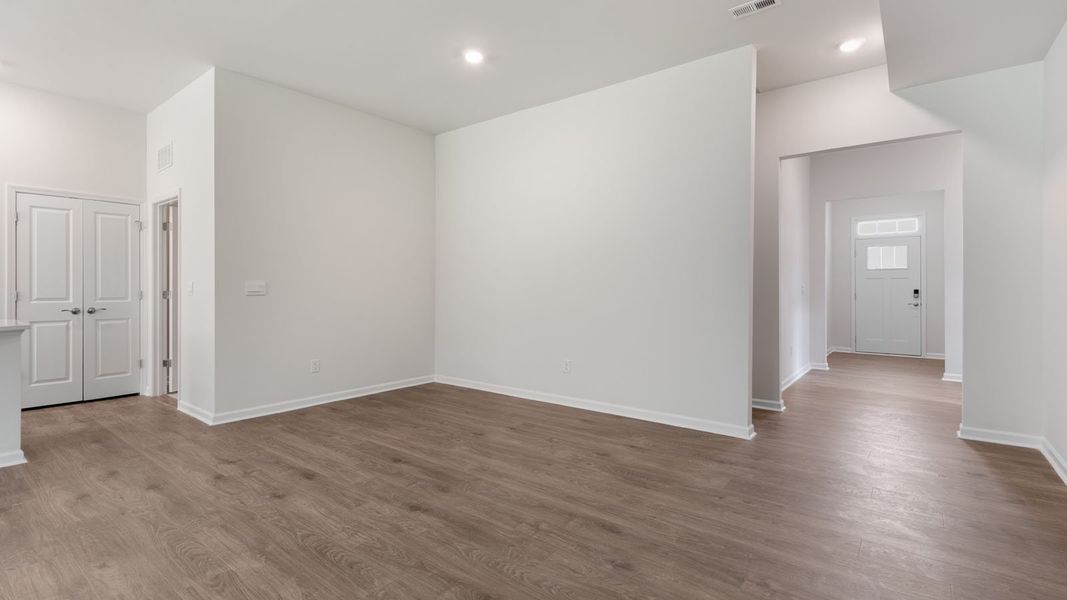 Spacious, unfurnished interior of a new home in The Villas at Martin Farms, Aberdeen (Image 14).