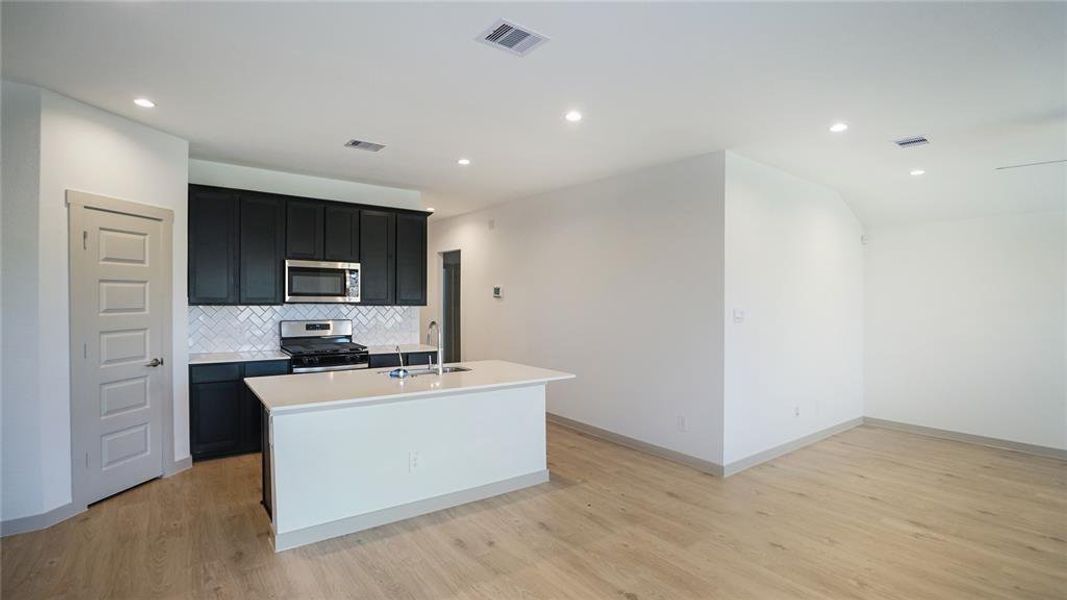 Furnished interior view inside a new home in Tamarron, Katy (Image 5).