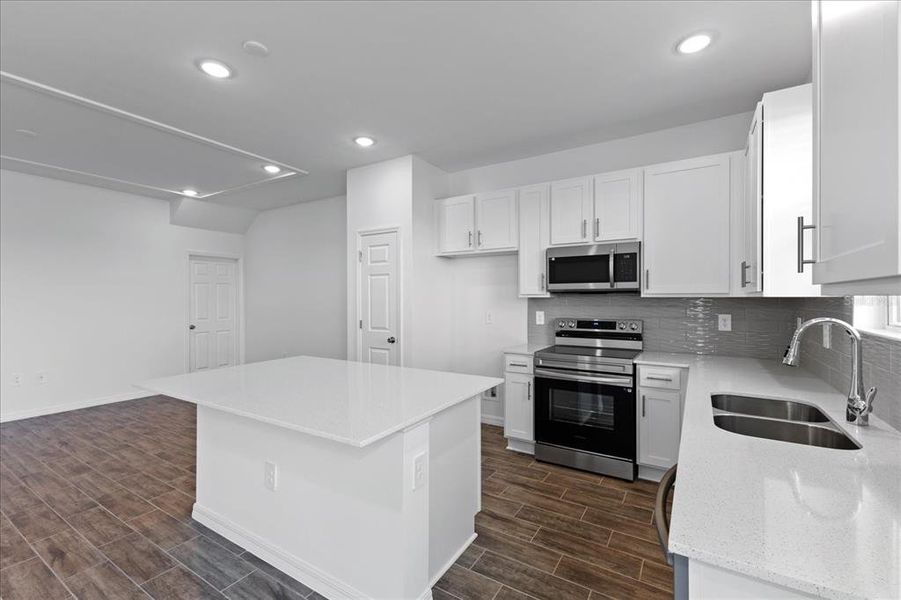 Furnished interior view inside a new home in , Orange City (Image 5).