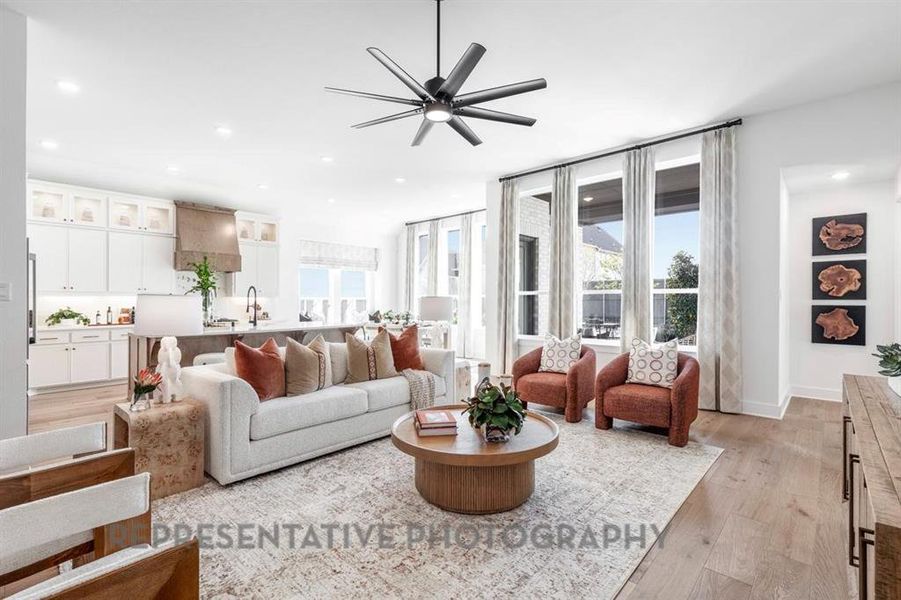 Furnished interior view inside a new home in Ridge Crossing, Waxahachie (Image 9).