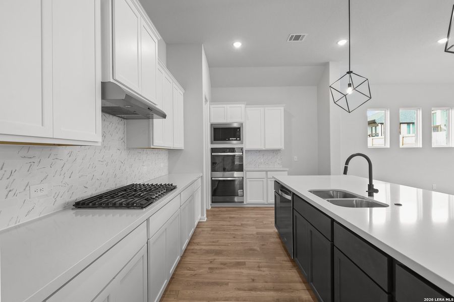 Furnished interior view inside a new home in Homestead, Schertz (Image 9).