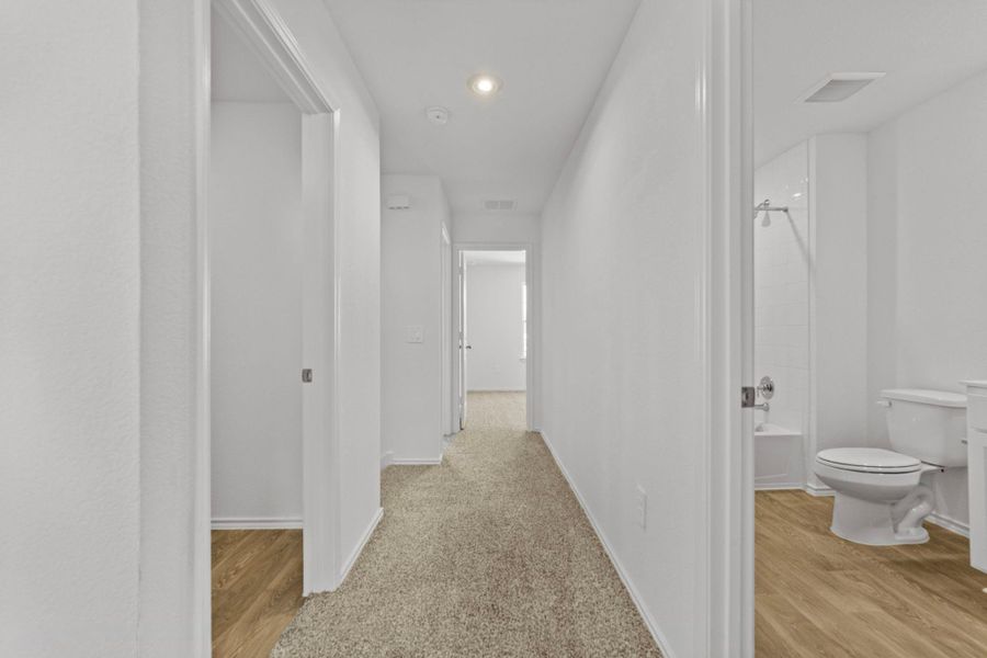 Spacious, unfurnished interior of a new home in Palomino, Manor (Image 28).