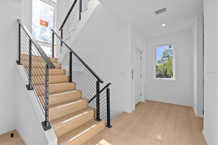 Furnished interior view inside a new home in , Clearwater (Image 7).