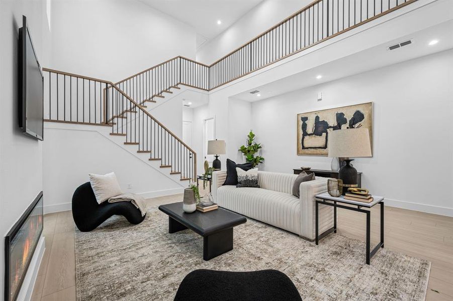 Furnished interior view inside a new home in , Dallas (Image 23). Furnished interior view inside a new home in , Dallas (Image 23).