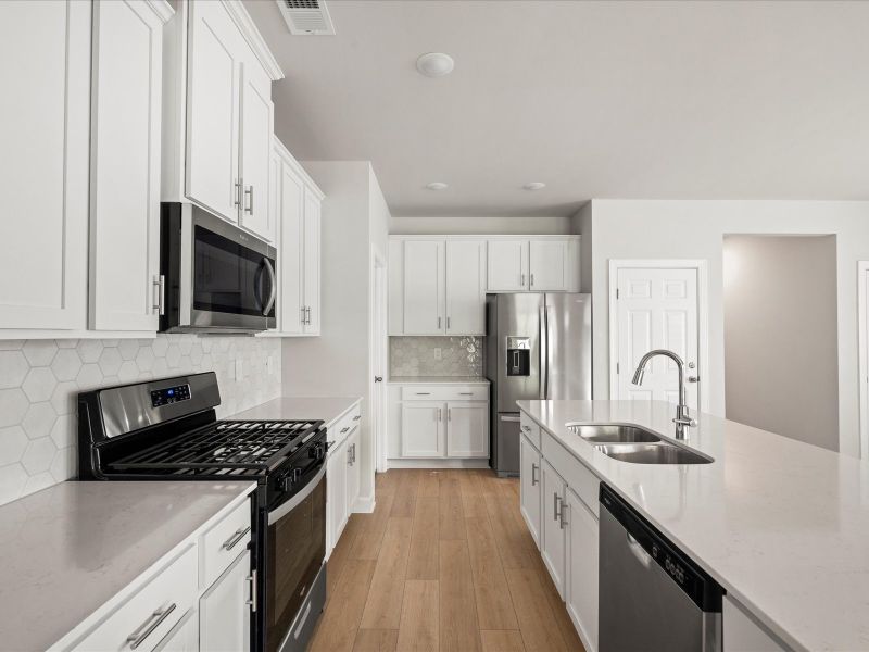 Welcome to the Paisley floorplan at The Farm at Wells Creek - Heritage Collection. Welcome to the Paisley floorplan at The Farm at Wells Creek - Heritage Collection.