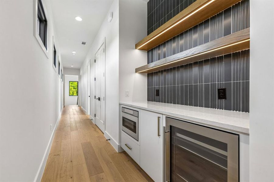 Furnished interior view inside a new home in , Southlake (Image 25). Furnished interior view inside a new home in , Southlake (Image 25).