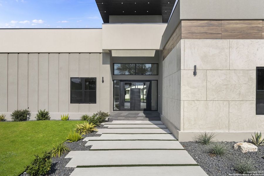 Exterior details and patio area of a home in , San Antonio (Image 2). Exterior details and patio area of a home in , San Antonio (Image 2).