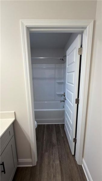 Spacious, unfurnished interior of a new home in Habersham Meadows, Demorest (Image 30).