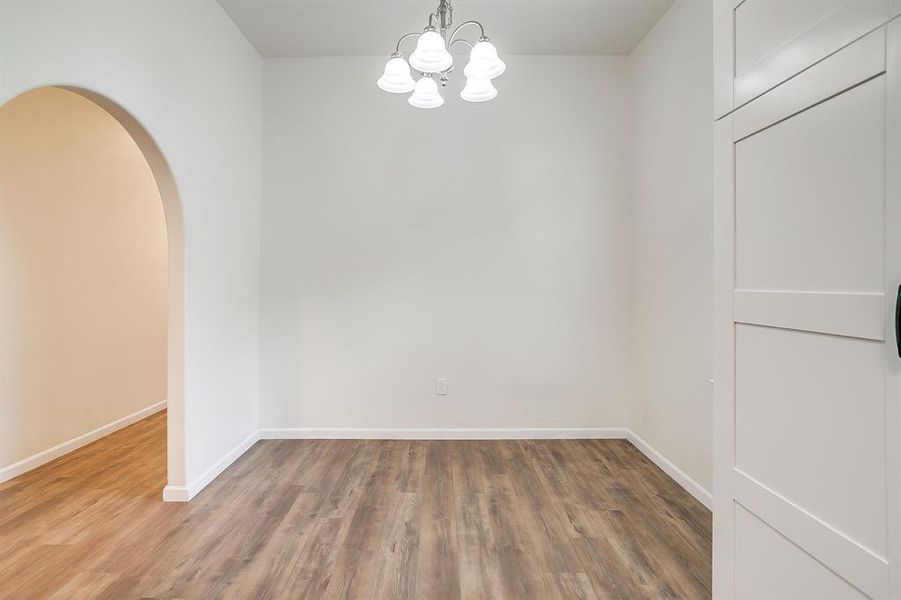 Spacious, unfurnished interior of a new home in , Mineral Wells (Image 20).