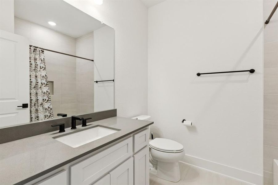 Furnished interior view inside a new home in , Copper Canyon (Image 10).