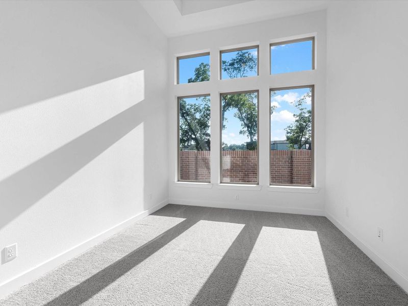 Spacious, unfurnished interior of a new home in Sienna - 60', Missouri City (Image 16).