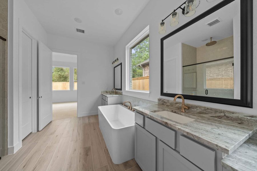 Furnished interior view inside a new home in Kresston, Montgomery (Image 10).