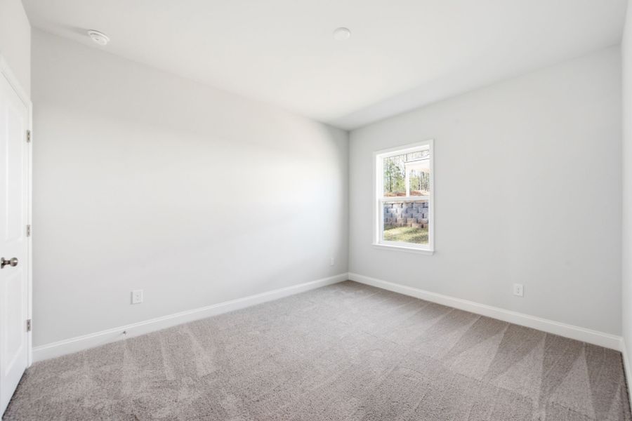 Spacious, unfurnished interior of a new home in Carriage Estates, Lexington (Image 25).