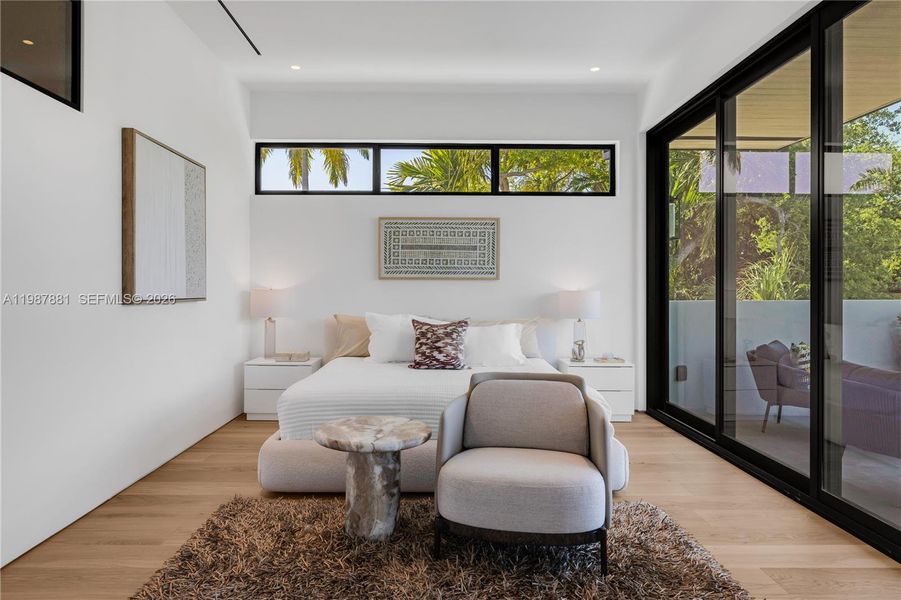 Furnished interior view inside a new home in , Miami (Image 73).