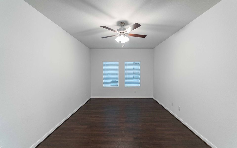 Spacious, unfurnished interior of a new home in Cool Water, Jarrell (Image 12).