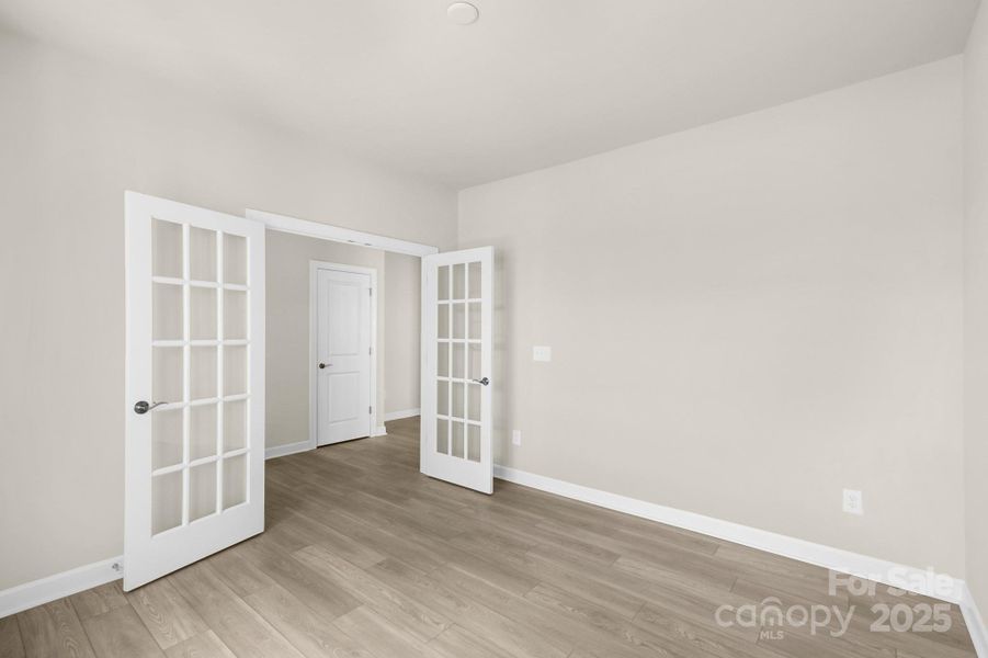 Spacious, unfurnished interior of a new home in Roselyn: Primrose, Lancaster (Image 28).