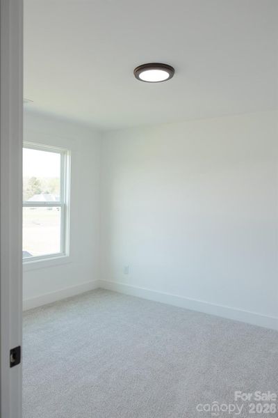 Spacious, unfurnished interior of a new home in , York (Image 18).