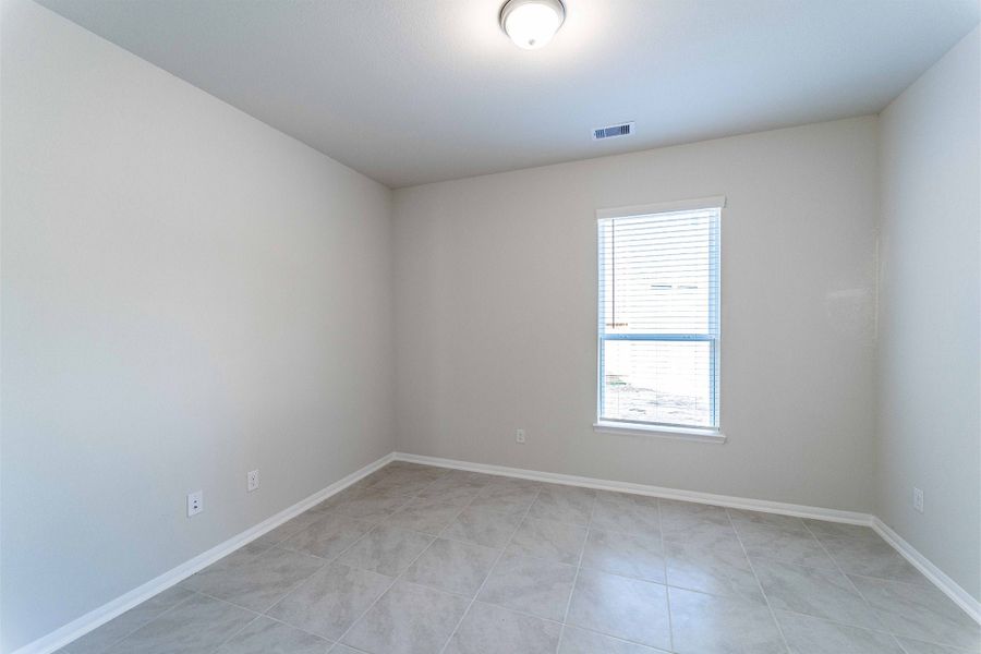 Spacious, unfurnished interior of a new home in Martha's Vineyard, Alvin (Image 26).