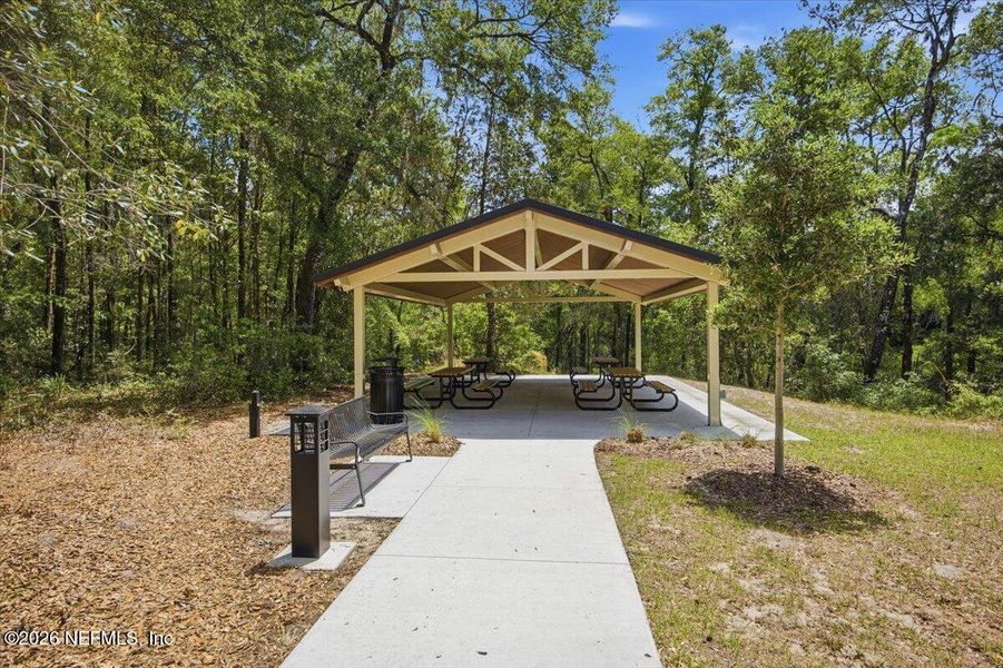 Community amenities in , Middleburg (Image 32).