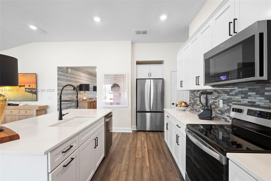 Furnished interior view inside a new home in , Davenport (Image 18).